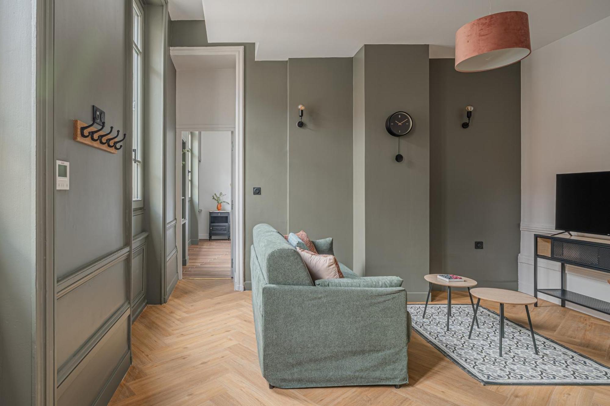 Le Felix Appart'Hotel Romans-sur-Isère Buitenkant foto